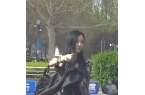 逛街露正脸嘴巴修复成功又美又飒气质像王菲